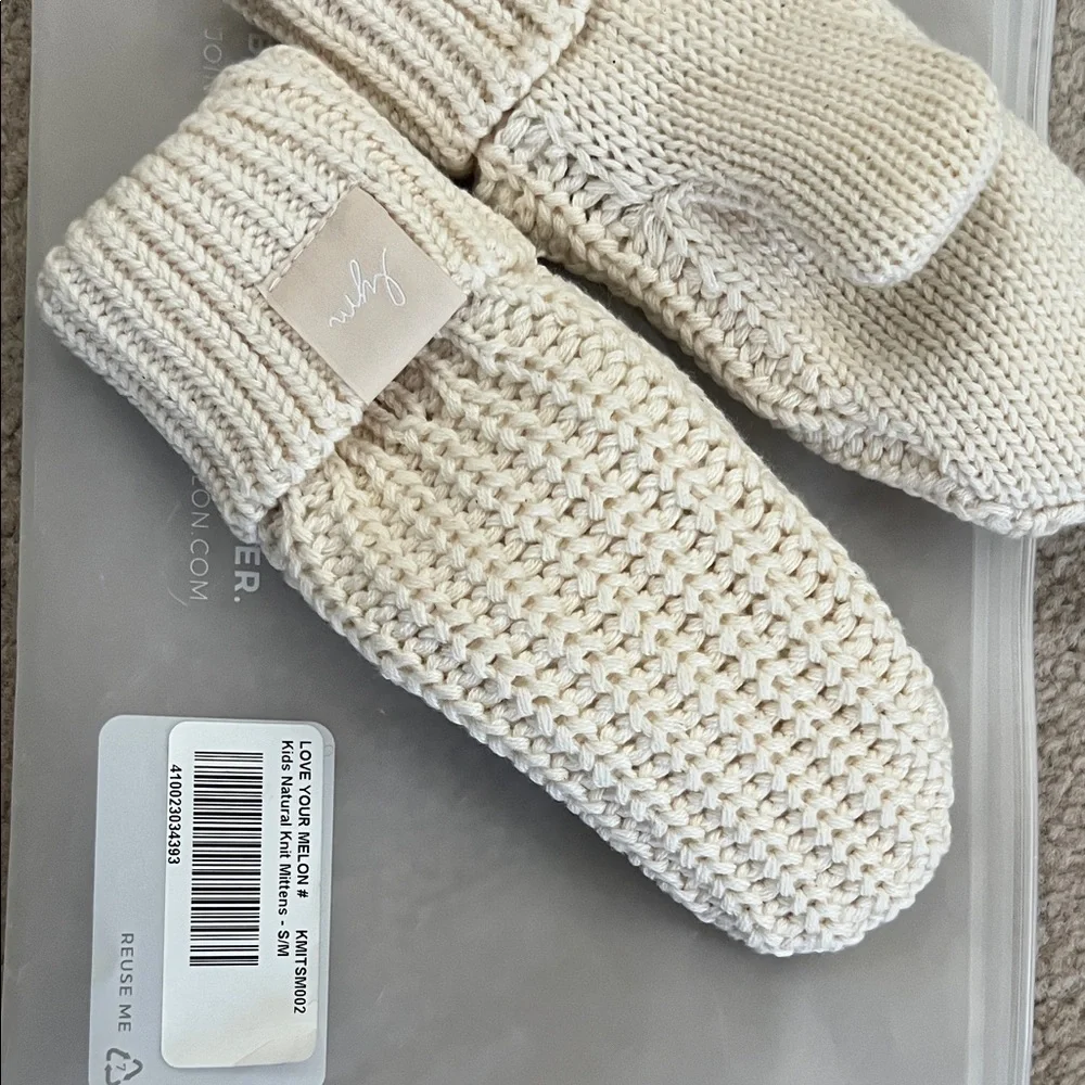 Love Your Melon Ivory Kids Knit Mittens